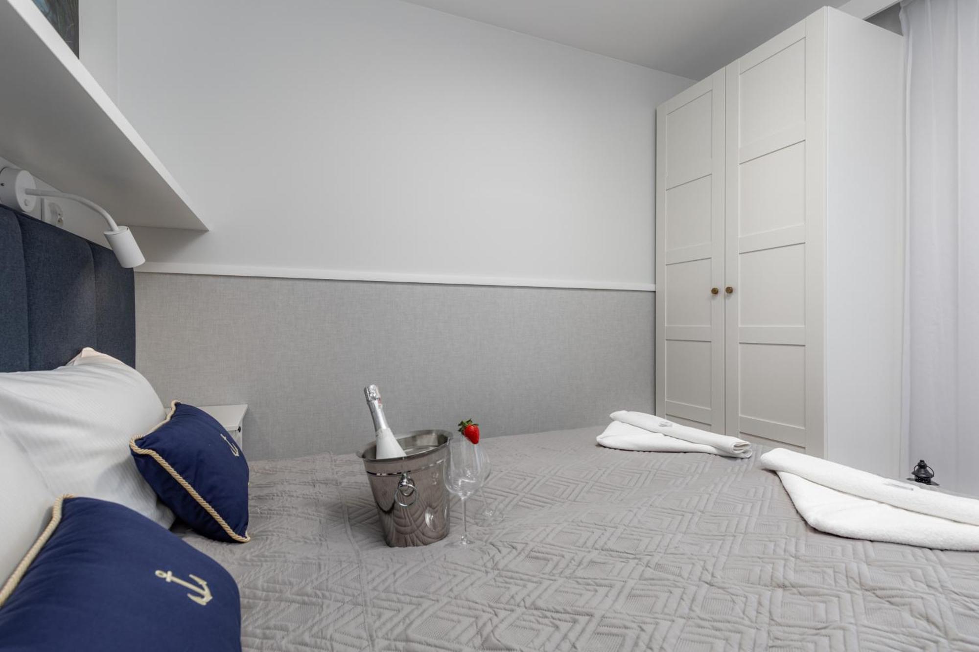 Pobierowo Beach Baltic Apartments By Noclegi Renters Bagian luar foto